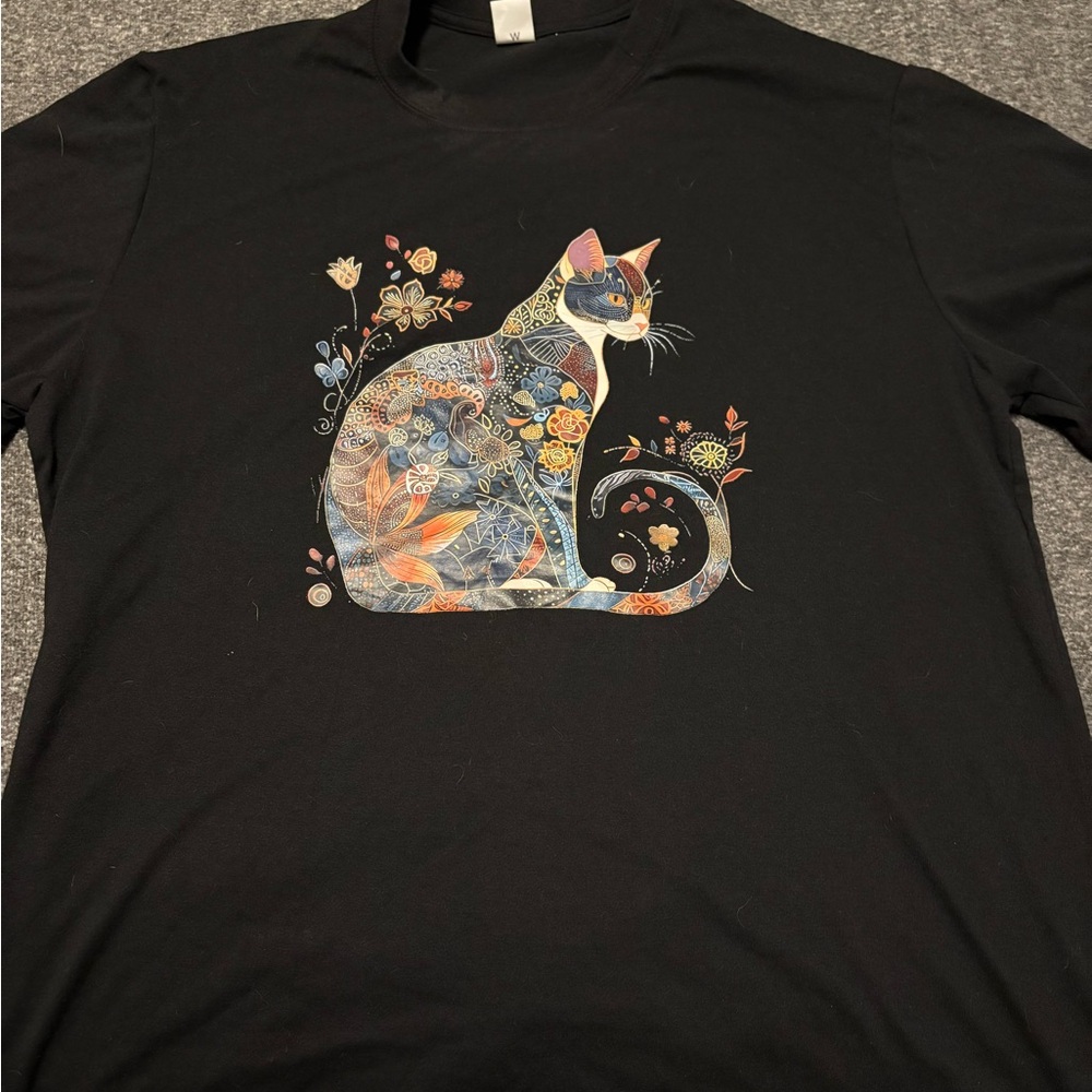 Black Cat Graphic T-Shirt